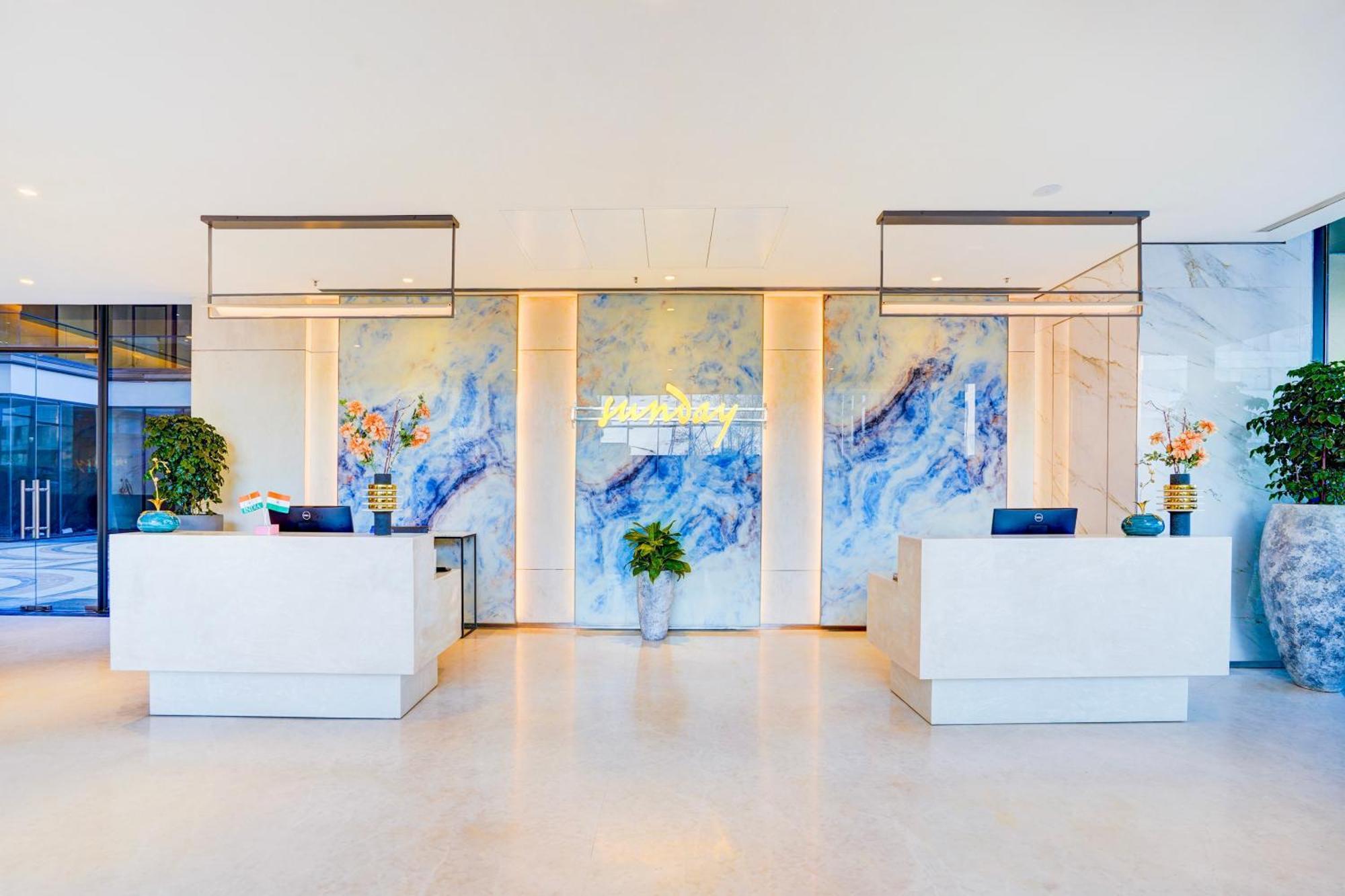 Sunday Hotels And Residences Gurgaon Eksteriør billede