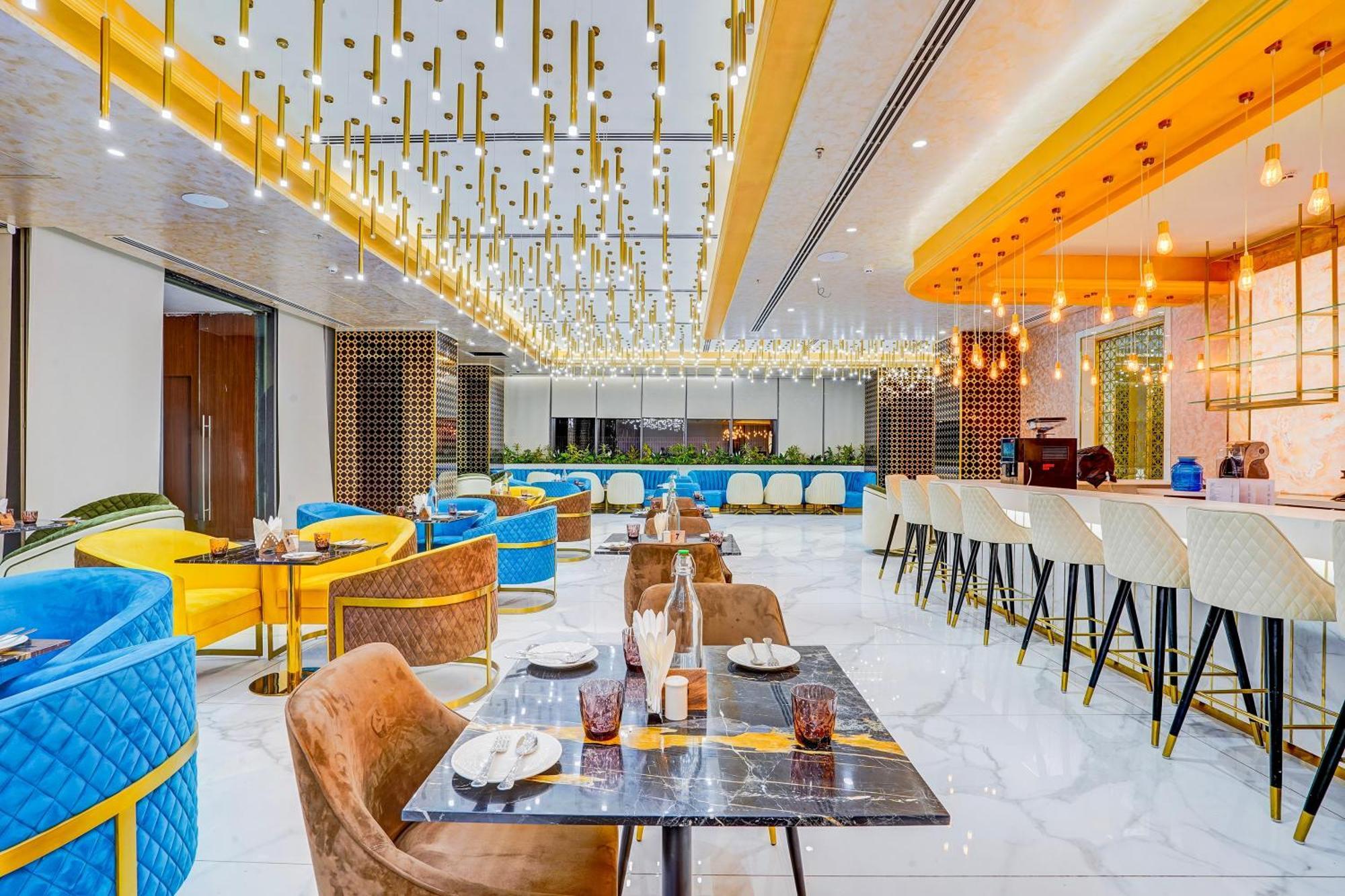 Sunday Hotels And Residences Gurgaon Eksteriør billede