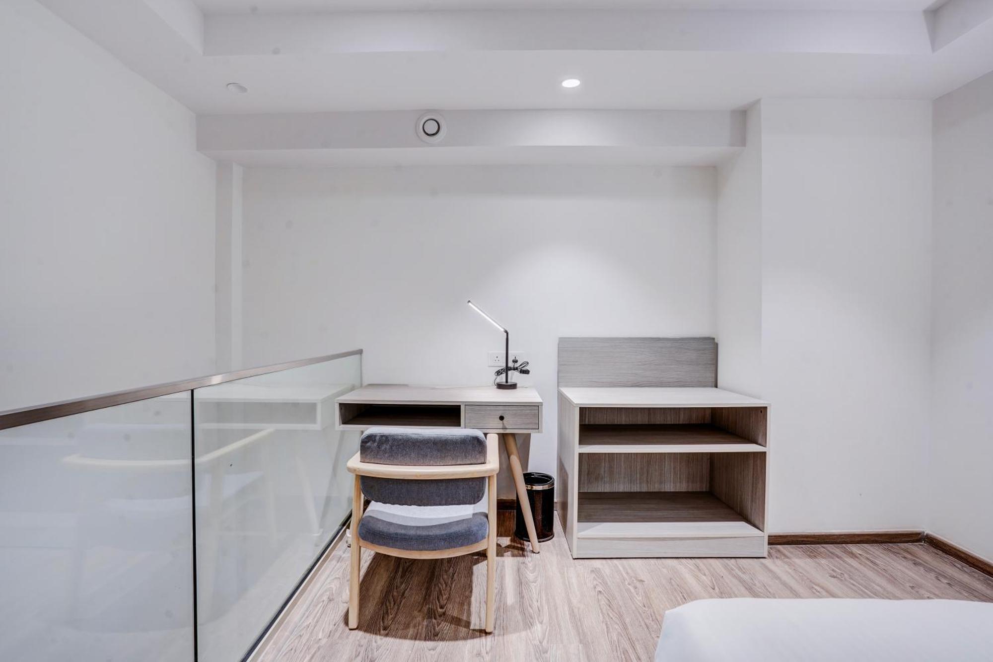Sunday Hotels And Residences Gurgaon Eksteriør billede